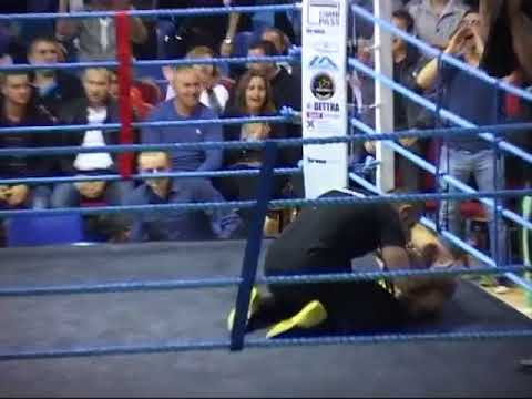 Maris Ciprian  vs Radoi Constantin -66kg, UFT MMA, UFT 1, 2012