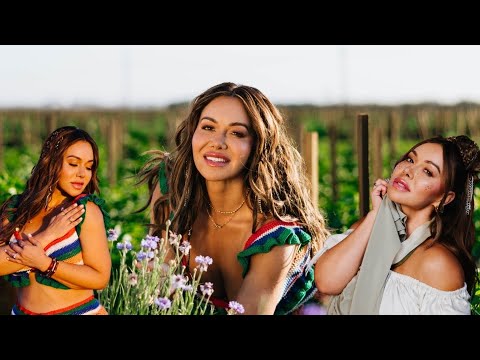 Chiquis - Pa’ Mi Gente (Video Oficial)