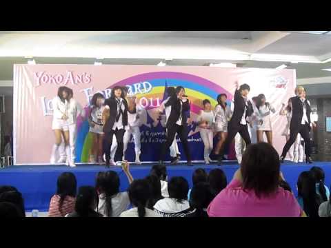HYN cover 2NE1  Can't nobody and Go away  (110206)