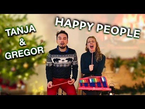 Happy people all around - (Hirschmüller | Rozkwitalski)