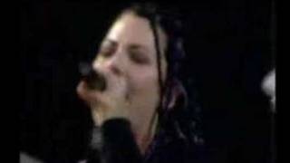 Evanescence - Farther Away (Live)