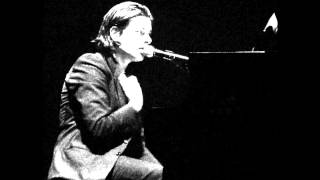 Benjamin Biolay  - Exercice en forme Z