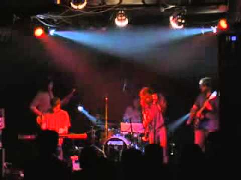 Ležerně a vleže - Astronaut