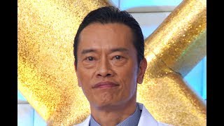 遠藤憲一、ともさかりえの肩を抱く 「抱きすぎ」「いつもだよ」と注意の声も mqdefault - 遠藤憲一、ともさかりえの肩を抱く 「抱きすぎ」「いつもだよ」と注意の声も