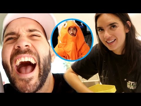 GRAB BAG ALMOST SENDS HER INTO SHOCK!! Video