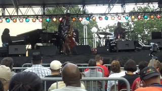 Tia Fuller - Shades of McBride (Live at Detroit Jazz Fest 2010)