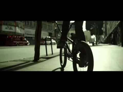 ハードウェル feat.マシュー・コマ・デア・ユー (字幕版) Español (Hardwell feat Matthew Koma Dare You (Subtitle Lyrics) Español)