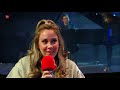 Lisa Lois zingt over vrijheid op het Bevrijdingsfestival in Almere.
