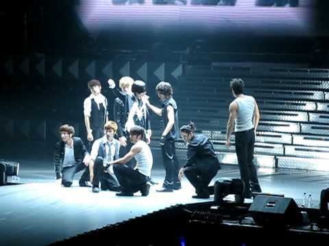100410 Super Junior Super Show 2 Live in Manila - Twins (Knock Out)