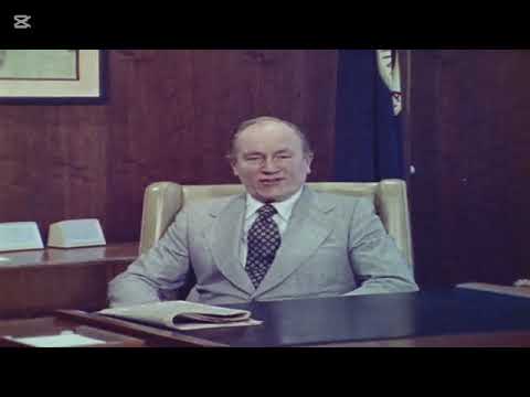 Скайлэб. 4 комнаты с видом на Землю / Four Rooms Earth views 1973