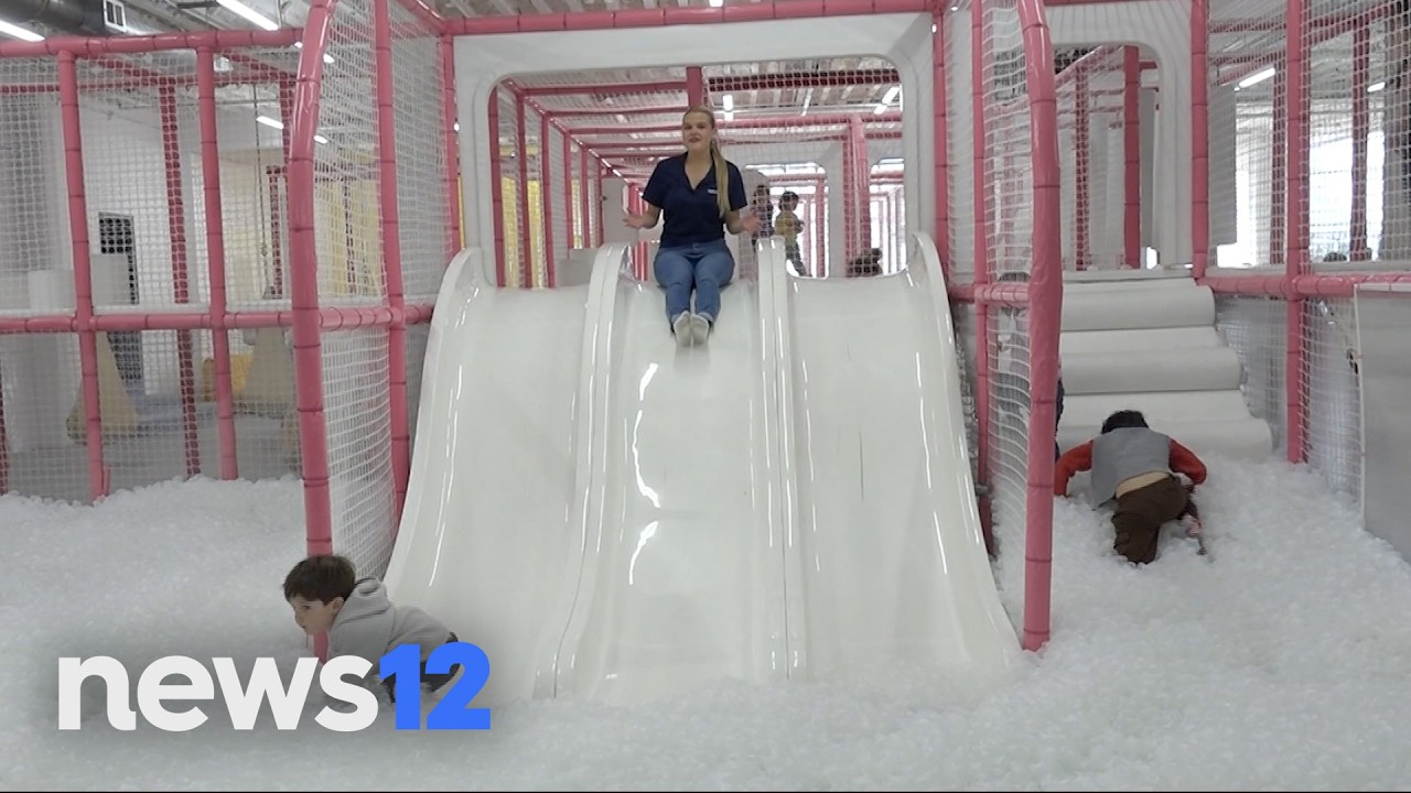 Space Club in Brooklyn is an out-of-this-world sensory wonderland - Road Trip | News 12