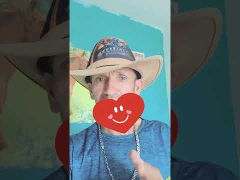 Matuto da roça cantando música