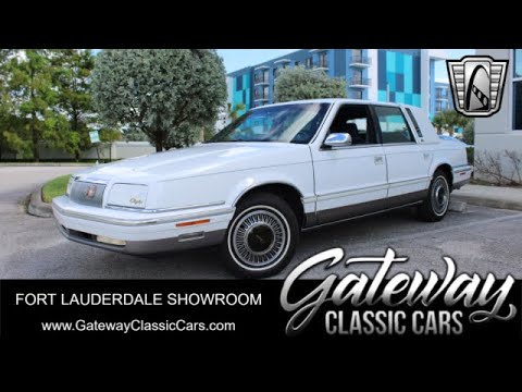1993 Chrysler New Yorker (CC-2010156) for sale in O'Fallon, Illinois