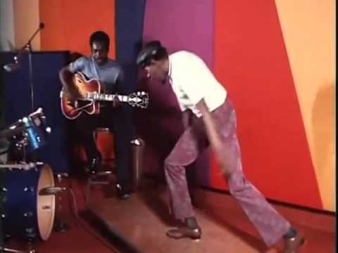 George Benson and Jo Jones - Jimmy Slyde Taps