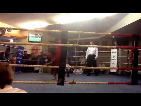 Boxing match Jamie glass Coached by ben williams from Sweet Science, loganholme round 1