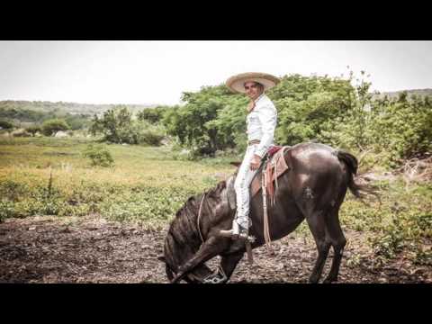 download lagu mp3 mp4 Jose Julian 12 Rosas, download lagu Jose Julian 12 Rosas gratis, unduh video klip Jose Julian 12 Rosas