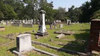 preview picture of video 'Tour of Willowbrook Cemetery'