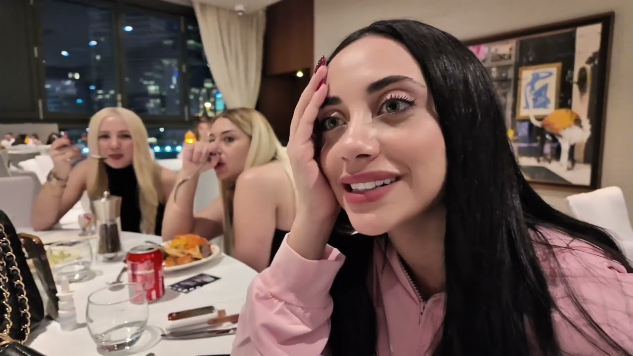 Vlog Dubai ! LiveFest TIKTOK - فلوق ندى عبيد