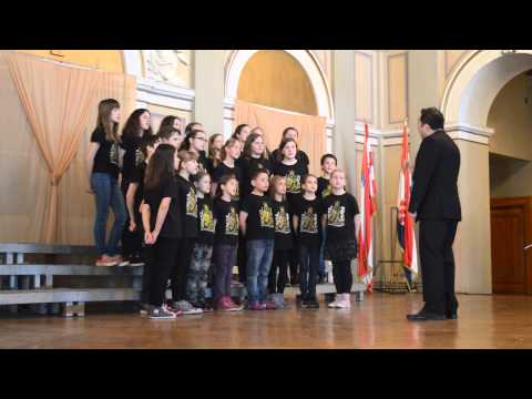 Pjevački zbor OŠ "Kralja Tomislava" - Vse se okreće