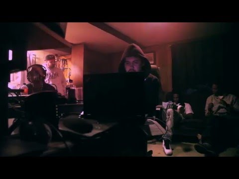 U-Sity "Extendos" Feat. King Louie [VLOG] [Explicit Content]