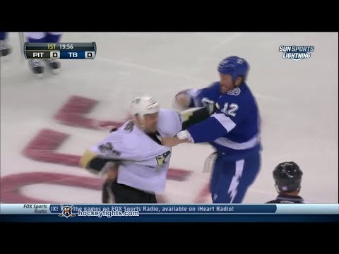 Craig Adams vs Ryan Malone Oct 12, 2013