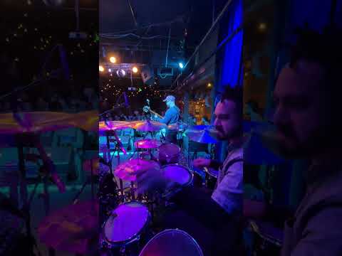 Locos dementes - Gusi, Greeicy, Mike Bahía (Seattle)