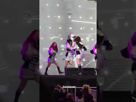 [Fancam] 190302 Beginner [Pun focus] #BNK48 #PunBNK48 #BeginnerTH @ hard rock cafe