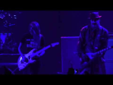 Limp Bizkit LIVE Take A Look Around (w/ Queen Kwong) London, England, O2 Academy Brixton 27.08.2015