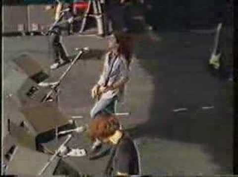 Senseless Things - Reading 93 - Touch me on the Heath