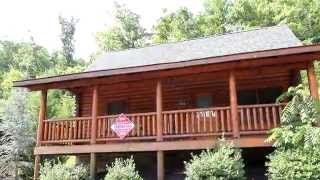 preview picture of video 'Heavenly Haven 2 Bedroom Smoky Mountain Ridge Log Cabin Rental in Wears Valley - Cabins USA 2013'