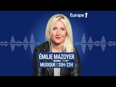 "Il bossait vachement !" : quand Johnny Hallyday a voulu devenir animateur radio