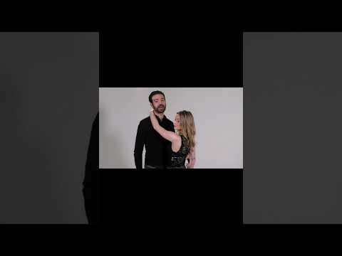 How to Hit on a Girl While Dancing: Practical Dance Moves