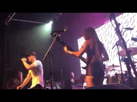 Nick Jonas singing Teacher with Zuri Appleby on Bass