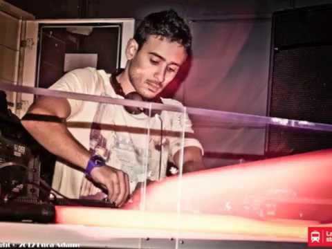 New Deep House mix By Dj Davoo 2013