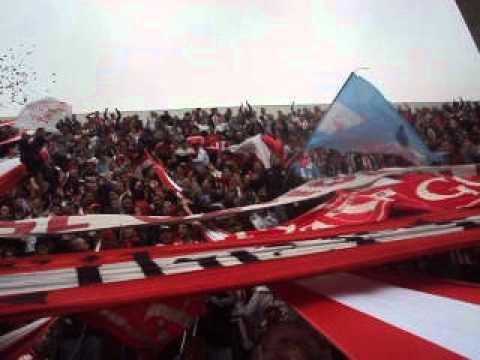 "Club Estudiantes de La Plata : Pincharratas 8K - La Web Oficial de La Hinchada Pincharrata" Barra: Los Leales &bull; Club: Estudiantes de La Plata