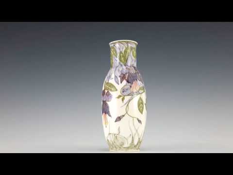 Rozenburg Den Haag Samuel Schellink eggshell vase with fuchsias 1909