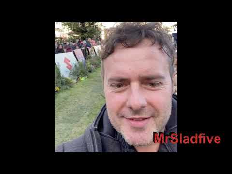 Paolo Meneguzzi scontro con d j Ax  Pappone attaccato ai ragazzini    credi nelle canne