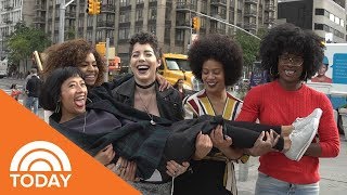 How 1 Hairstylist Is Helping Women Around The World Embrace Their Curly Hair | TODAY