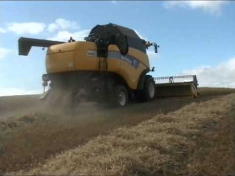 New Holland CX8090 Harvester