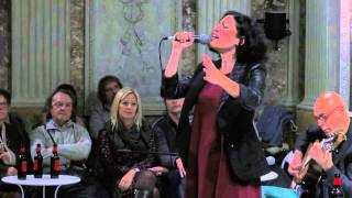 Elena Gadel interpreta Just ara al cicle Més que Música TR3SC