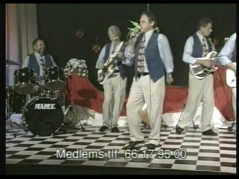 The Rocking Ghosts  -  Return To Sender    1994