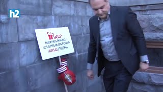 Փաստաբանների գործադուլը և նվեր՝ Ոստիկանության կենտրոնական բաժնի ԲՌՆԱպետին: Լրաբեր - 26.06.2023