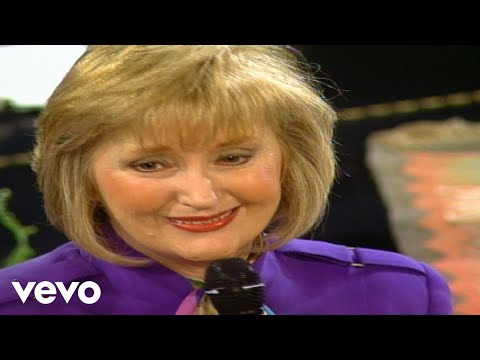 Bill & Gloria Gaither - If That Isn't Love [Live] ft. Jeanne Johnson