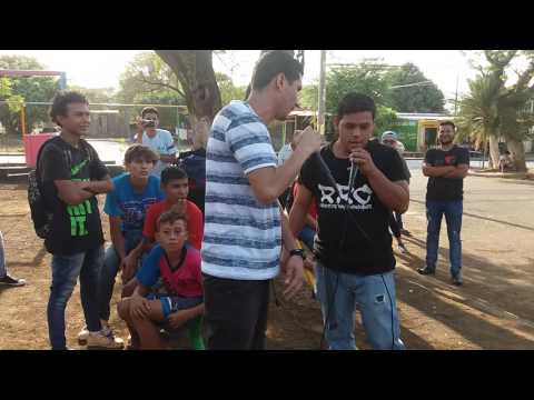 Lil Shiken vs Mc Zurdo - Batalla de Exhibición de los jueces