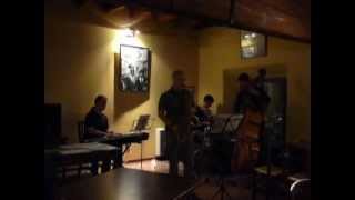 Joe Henderson tribute quartet  "Out of the night".