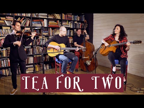 Touche de Manouche - Tea for two