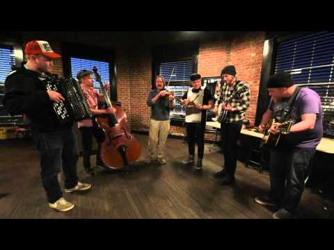 Steve 'n' Seagulls with Justin Clark: Lonesome Road Blues (live)