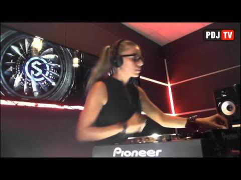 DJ SONYA - PLAY STATION #023 Live @ Radio Intense