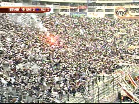 Universitario 2 - alianza lima 1 (Volteada MonUmental - Piero Alva)
