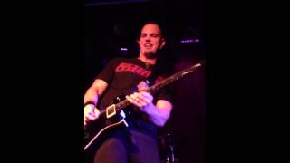 Mark Tremonti proof solo live